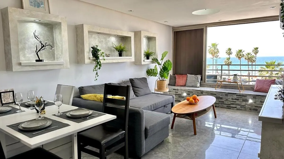 דירה חיפה Nest On The Beach Resort Apart